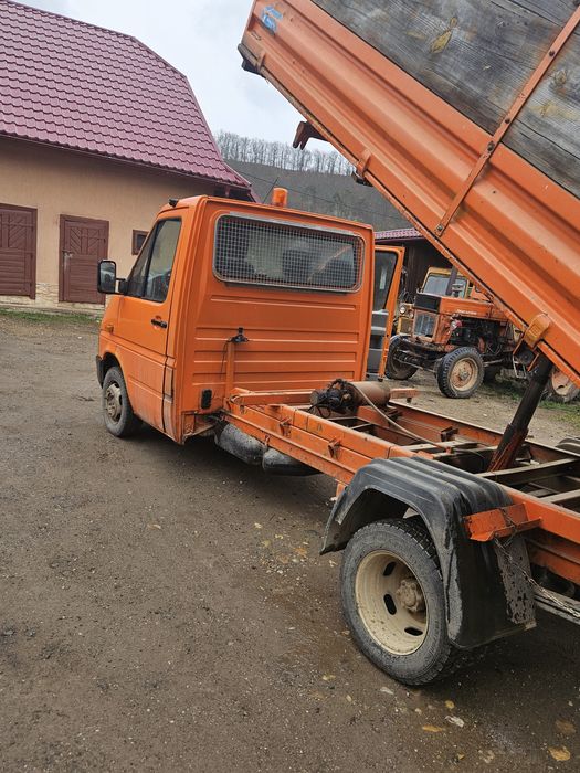 Volkswagen Lt. 46, motor 2.5 basculabil.