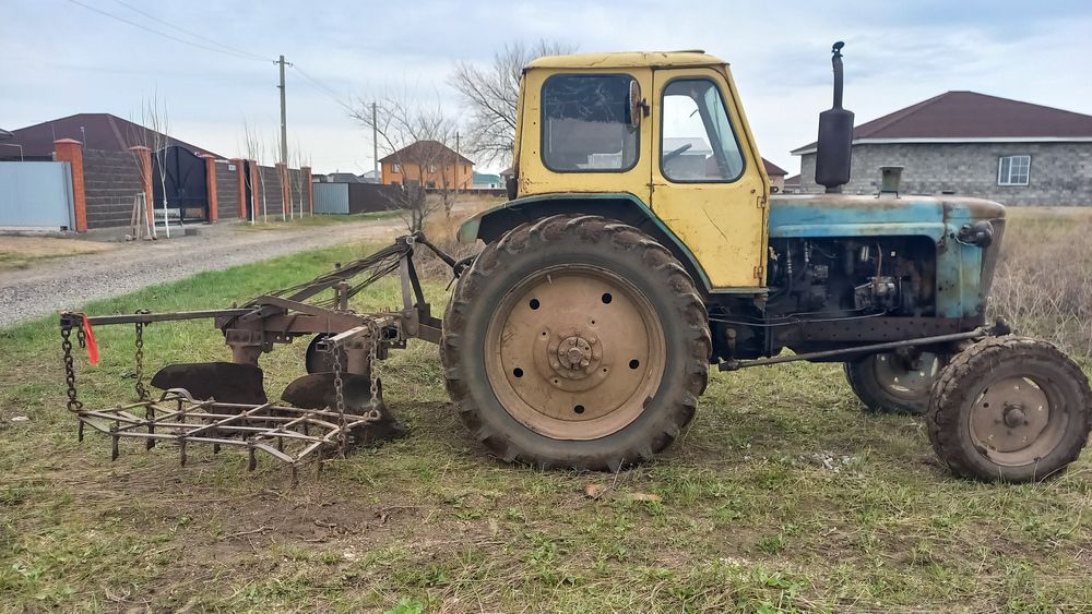 Вспашка трактором и мотоплугом