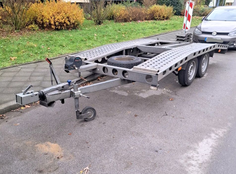 Platforma și remorca