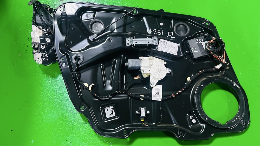 W251 R350 механизм стеклоподьемника авторазбор мерседес бу оригинал за