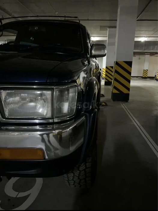 Toyota Hilux surf 130 4runner
