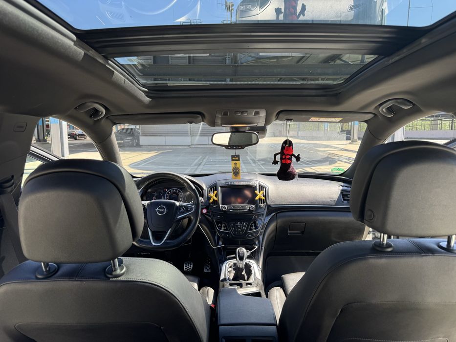 Opel Insignia Sports Tourer 2.0 CDTI 170 CP – FULL