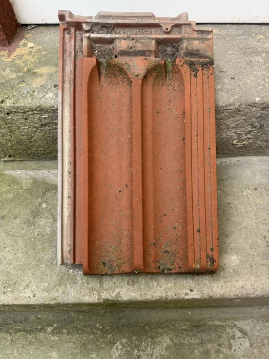 Țiglă Folosită Stare Foarte Buna