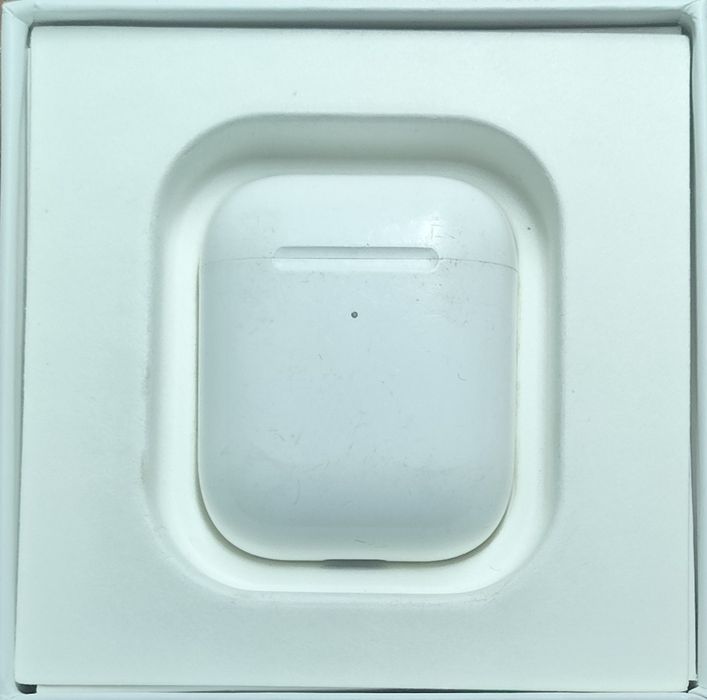 Наушники Airpods