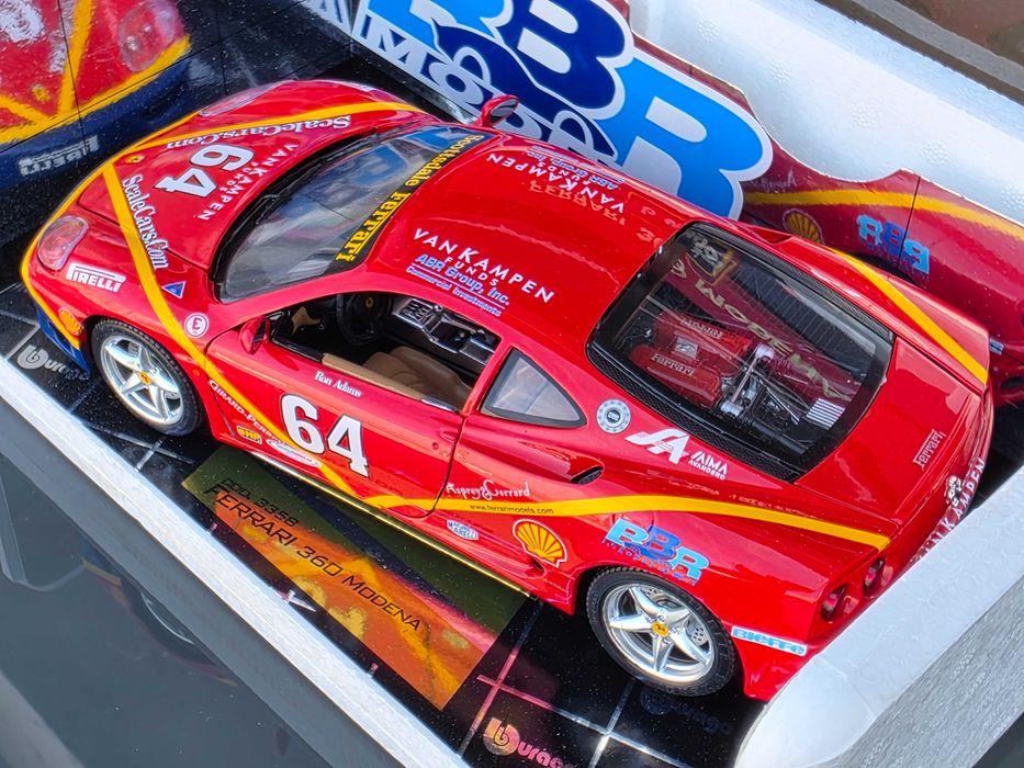 Macheta Auto 1/18 Burago Ferrari 360 Modena BBR