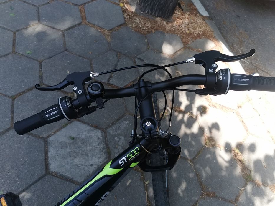 Велосипед. ROCKRIDER ST500  24"