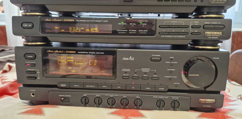 fischer linie (amplificator,deck,cd player,tuner si pickup)