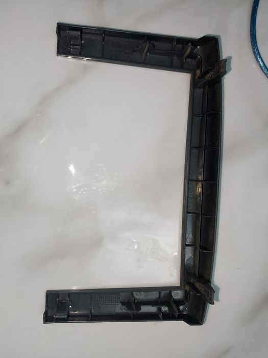 Продам магнитолу на Chevrolet Aveo