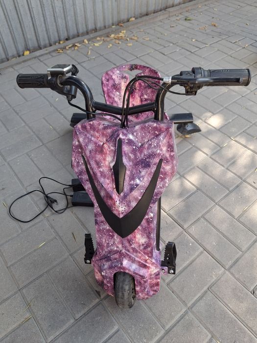 Продам детский дрифткар