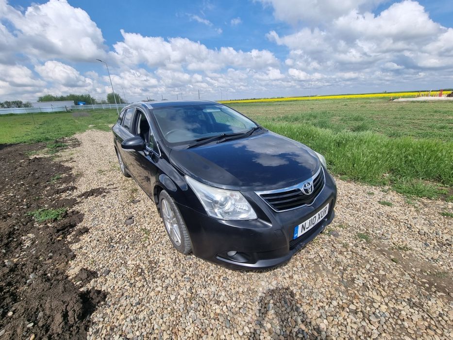 Dezmembrez Toyota Avensis T27 2.2 150 cp 2009-2015
