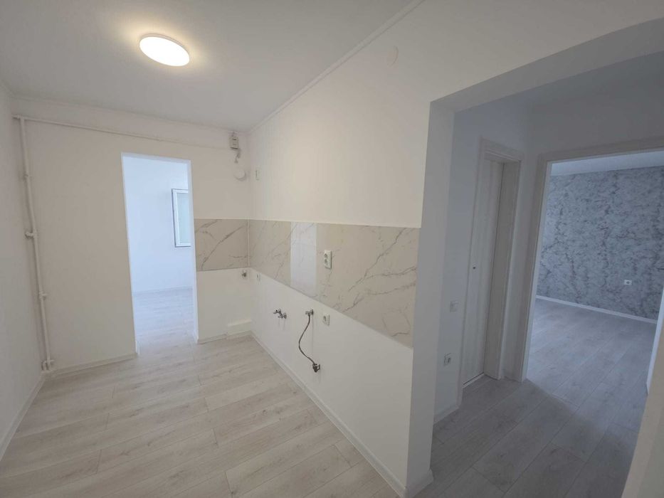 Proprietar – Apartament 2 camere, renovat integral, centrală proprie, Trivale