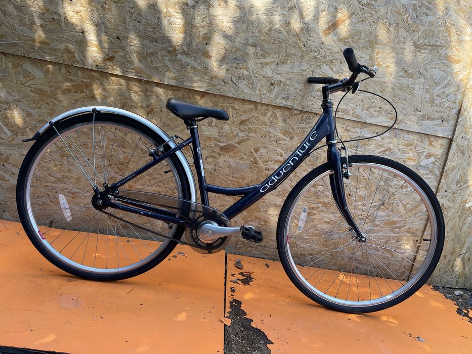 Bicicleta cadru dama aduenture roti 28” cadru aluminiu