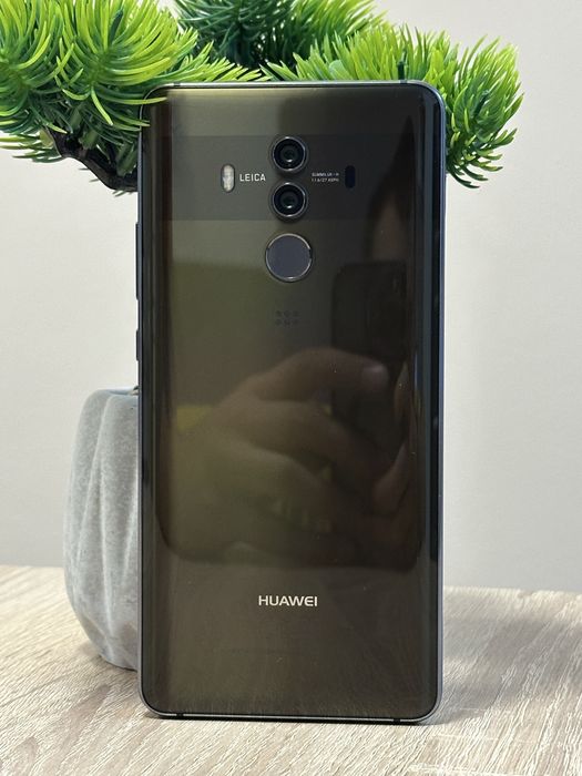 Продавам Huawei Mate 10 pro - 6GB RAM / 128GB - Отлично състояние