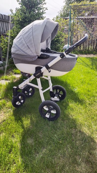 Коляска Adamex Neonex