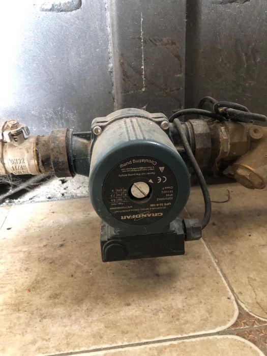 Продам котел Veka на 300 кв