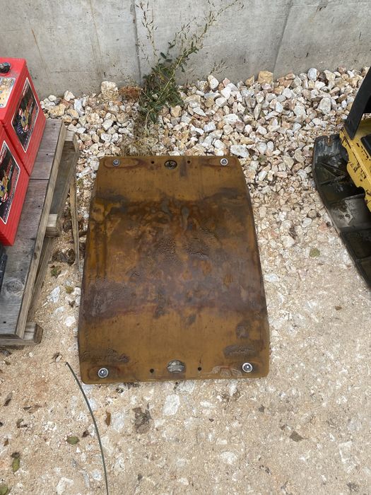 Виброплоча Bomag реверсивна дизел 225кг.