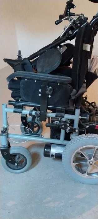 продам элекро инвалидную коляску