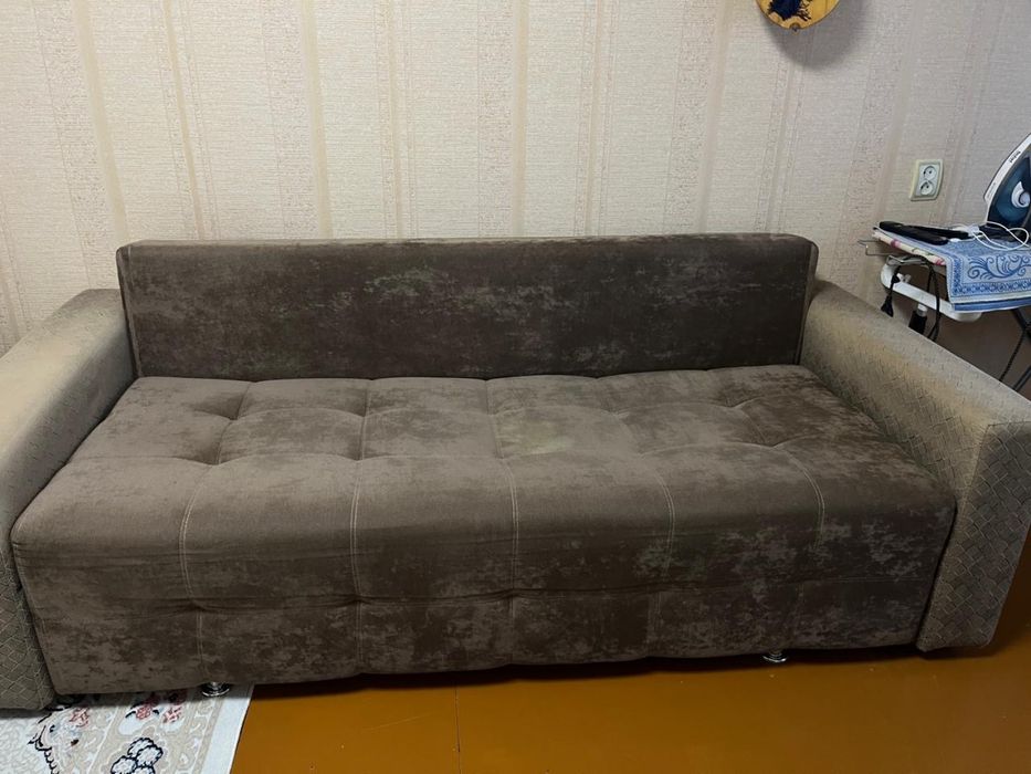 Продам диван в отличном состоянии