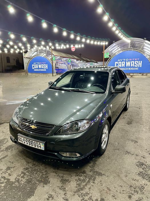 Стану Вашим водителем на своём авто Жентра