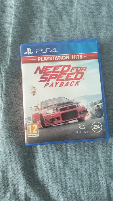 Consola Sony PlayStation 4 FORNITE PS4 500 GB  controlere și 3 jocuri