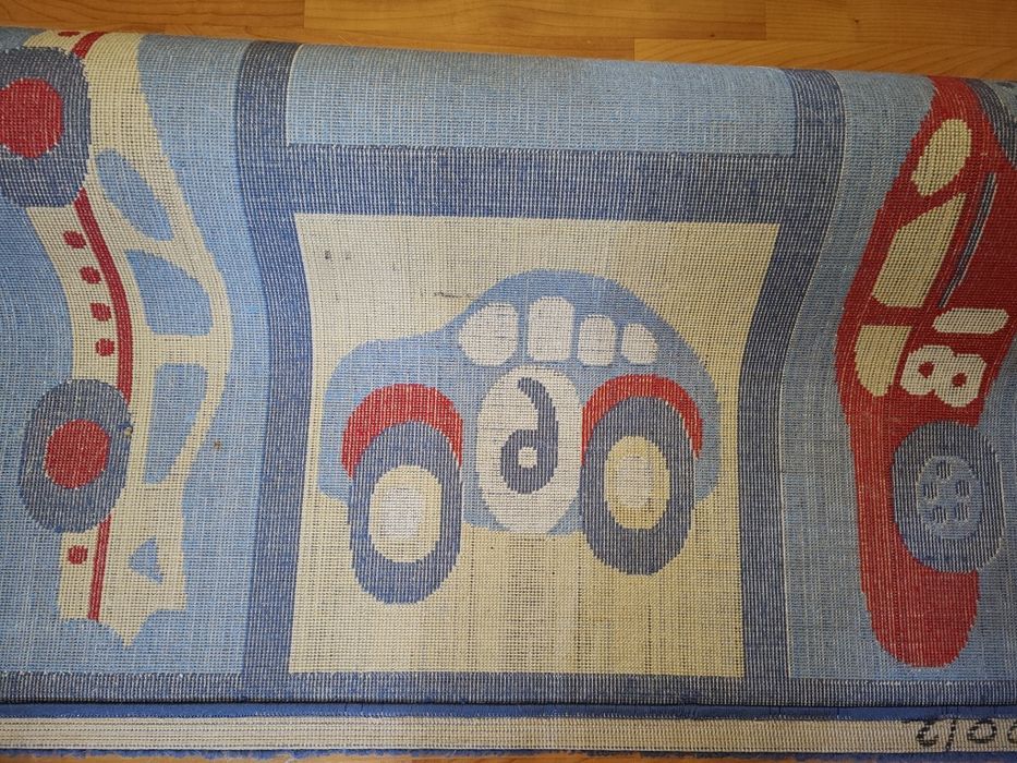 Ковёр в детскую комнату