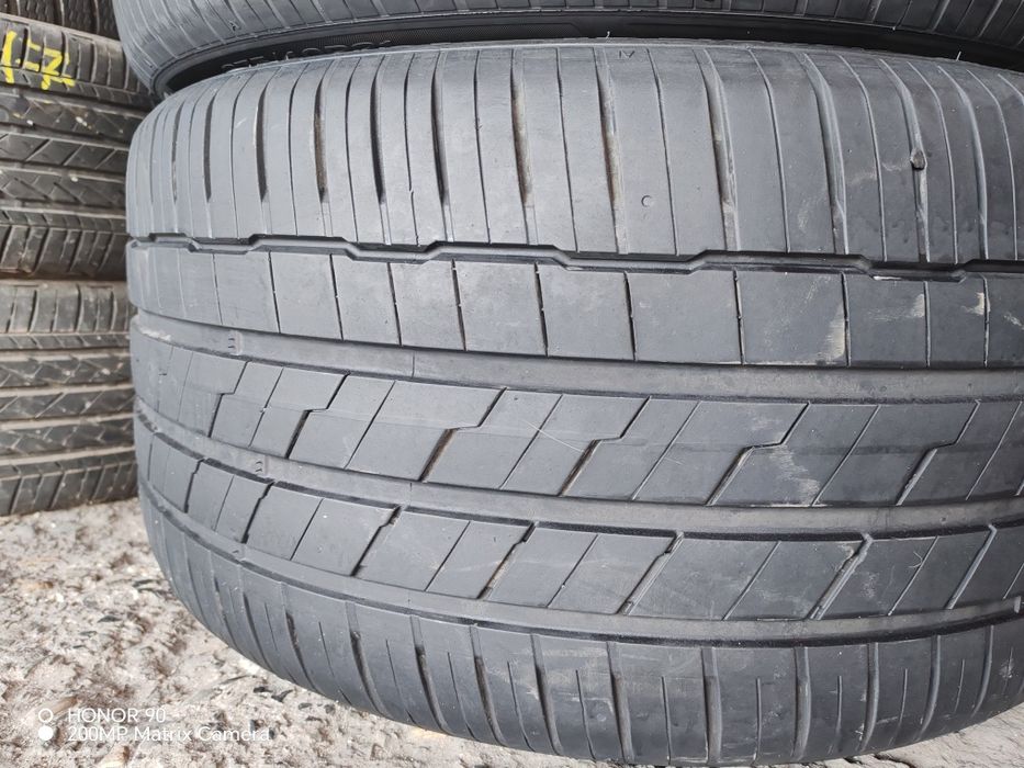 275-40-21/315-35-21 hankook vara set runflat