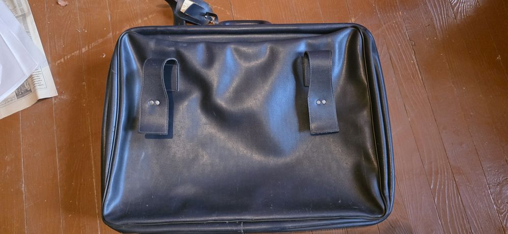 Стари ретро куфари