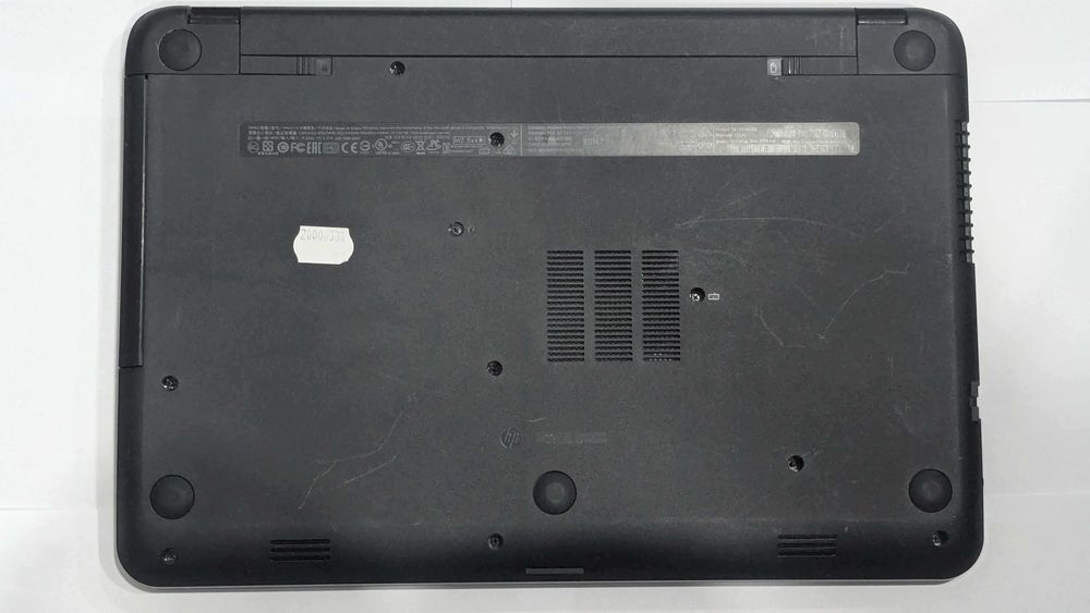 HP 15-r151nu | 15.6" | Intel Pentium N3540 | 4GB RAM | 1TB HDD