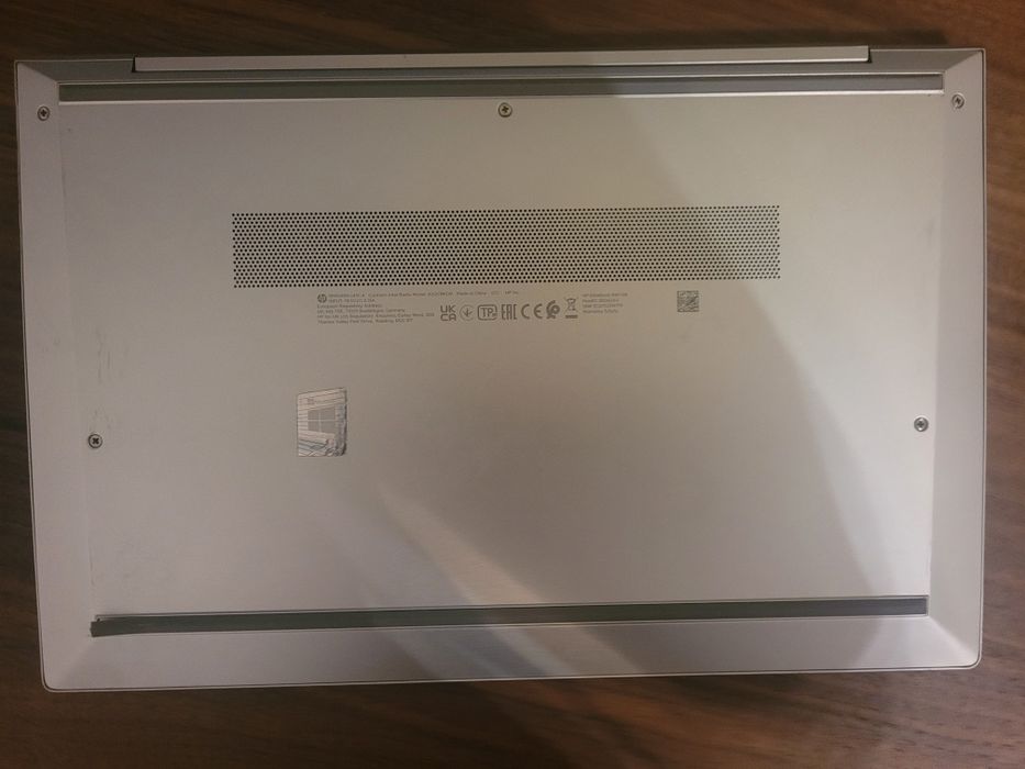 Laptop HP EliteBook 840 G7 14 inch display defect