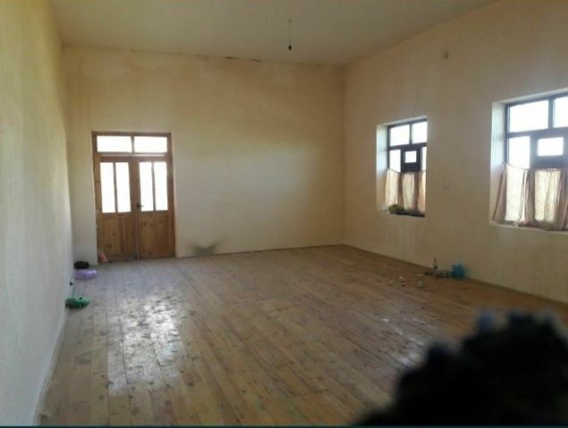 Ховли 7 соток иподром бозор олдига срочно сотилади