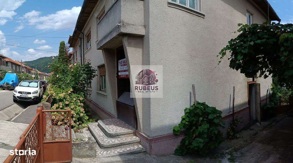 Casă solidă în Orșova, S+P+E, 220 mp, teren 284 mp