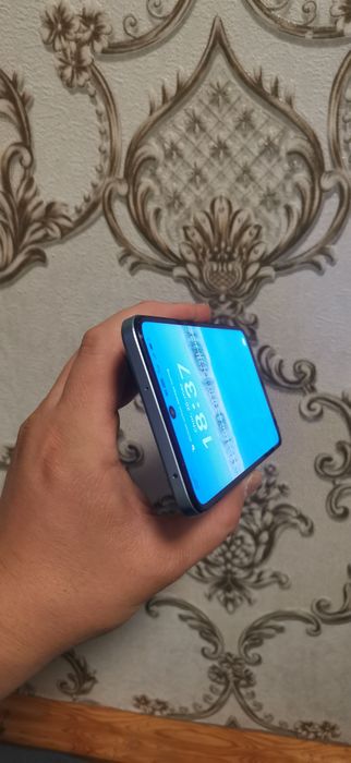Bujetni puliga arzidigon telefon