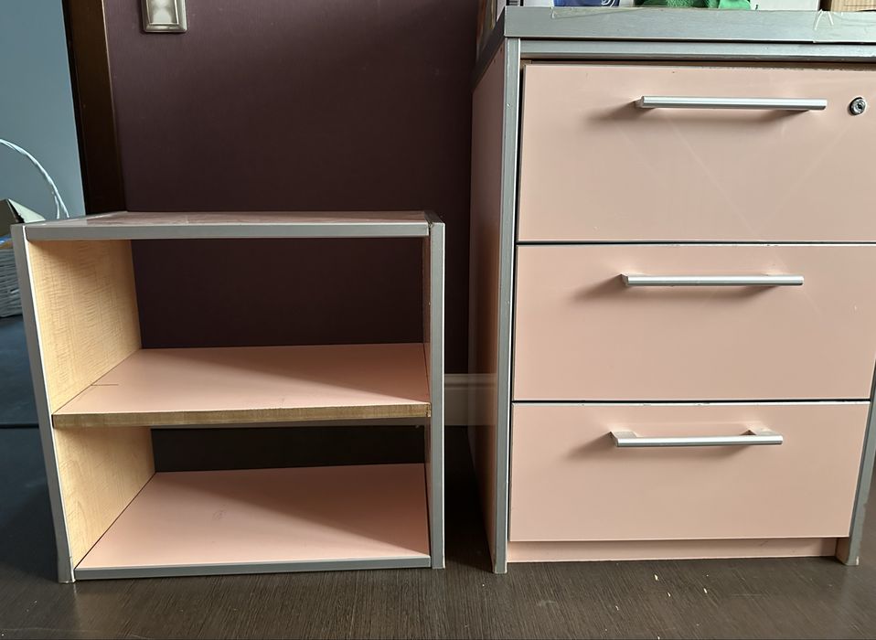 Стол компьютерный