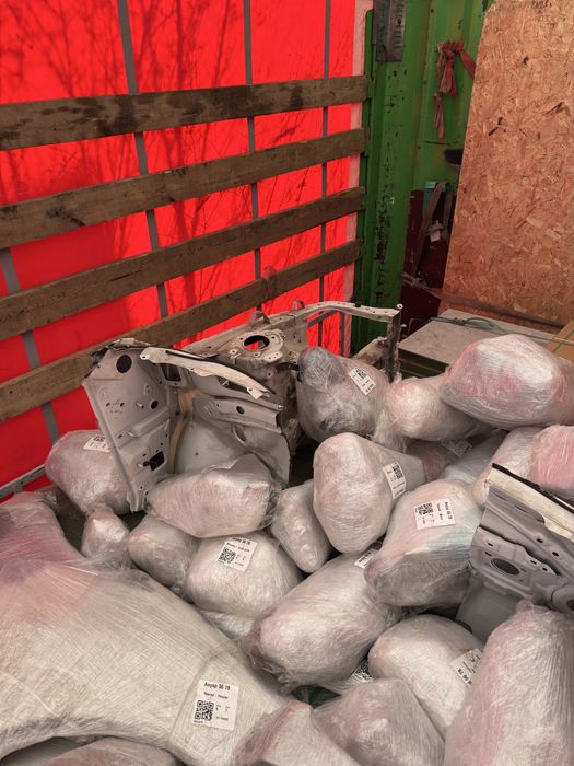 Эстима,сиенна запчасть