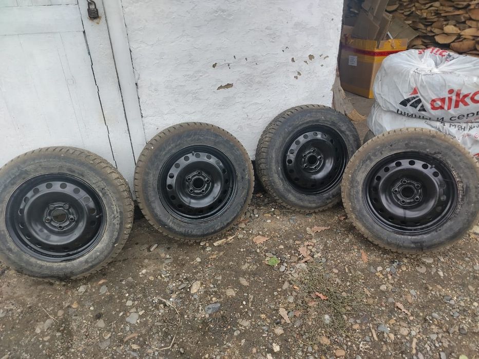 Продам шины 195/65/15