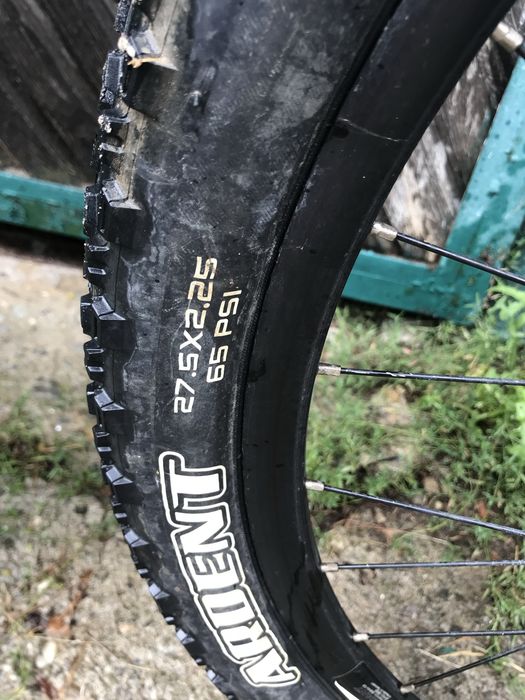 Biciclete electrica ebike full suspension 27.5 Giant