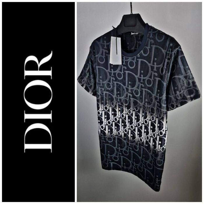 Мъжки тениски различни модели