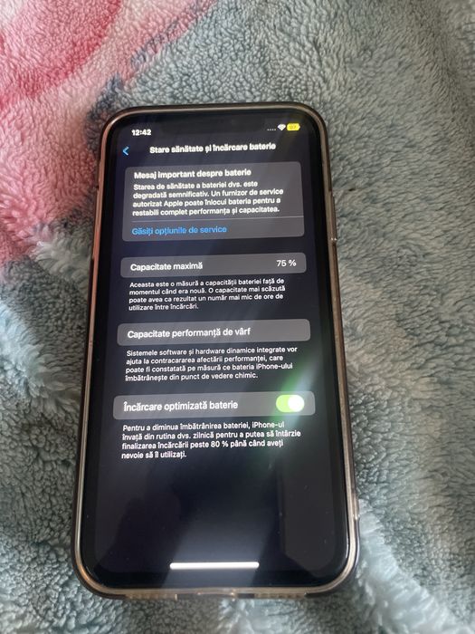 Vând iphone 11 nu are defecte deloc