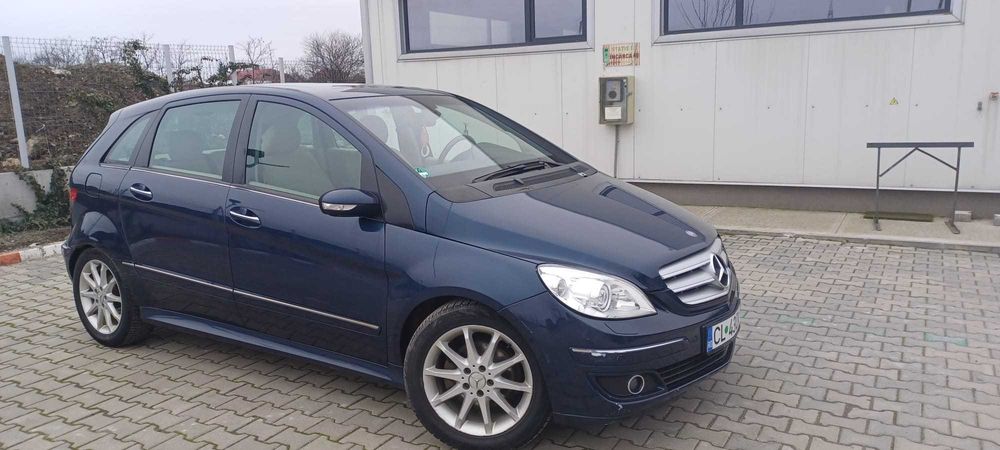 Mecedes Benz B200