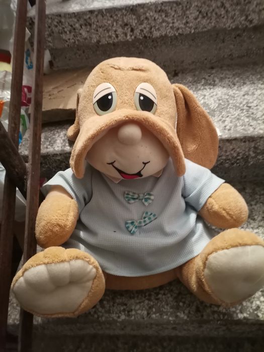 Голямо плюшено мече