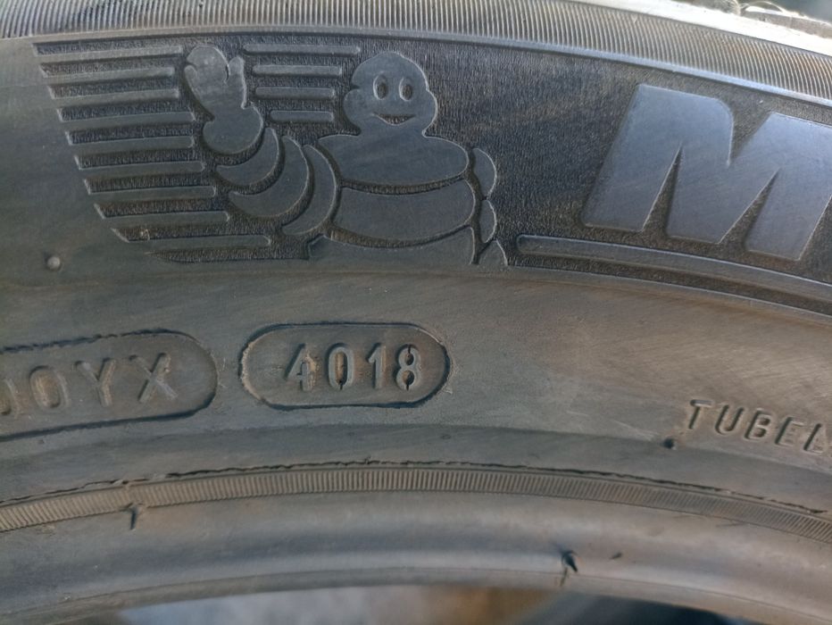 4 anvelope de iarna Michelin 235/50 R19 2xdot 0120 2xdot 4018