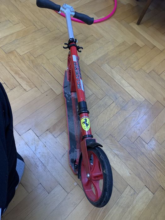 Тротипетка ФЕРАРИ