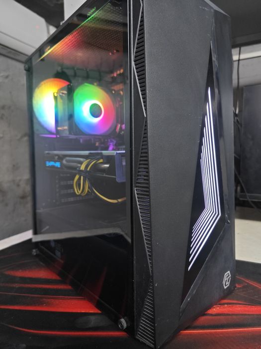 Срочно продаются Игровой компьютер за недорого