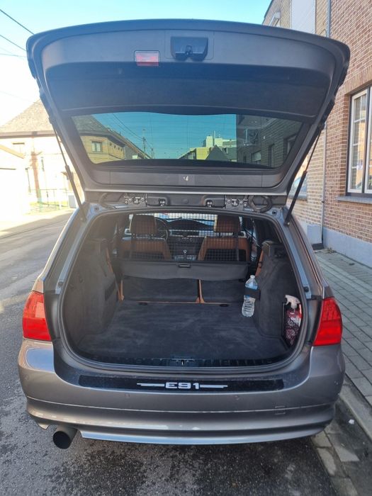 Amortizoare portbagaj cu deschidere automată din cheie BMW e91