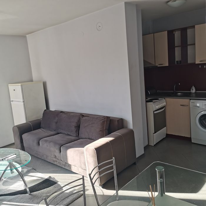 Дава се под наем Двустаен апартамент в Благоевград, Вароша - 60 кв.м за 306 € - Снимка #3