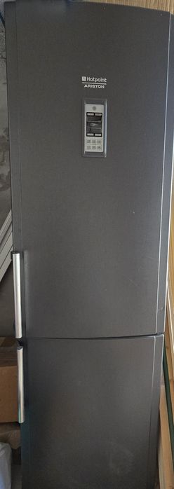 Combina frigorifica frigider Hotpoint Ariston