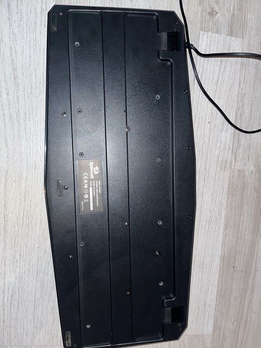 Tastatura si mouse pad redragon