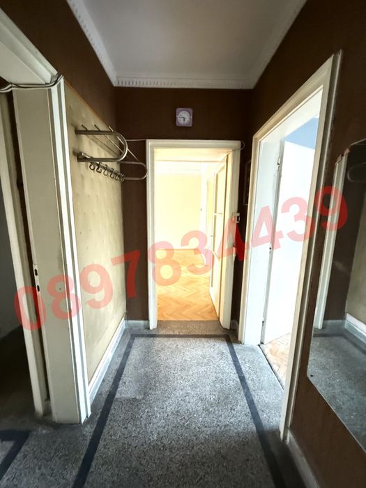 Апартамент с четири стаи и паркомясто - Бургас център