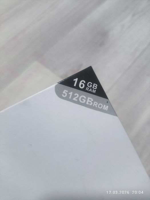 Продам планшет с клавиатурой