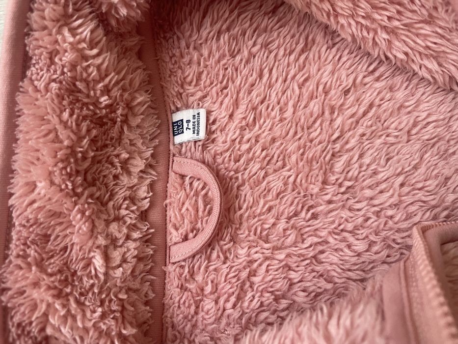 Продам флисовую куртку Uniqlo